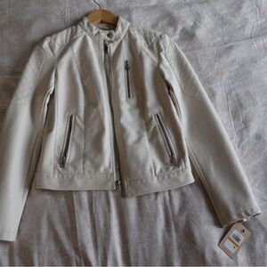 NWT Levi’s Off White Pleather Jacket